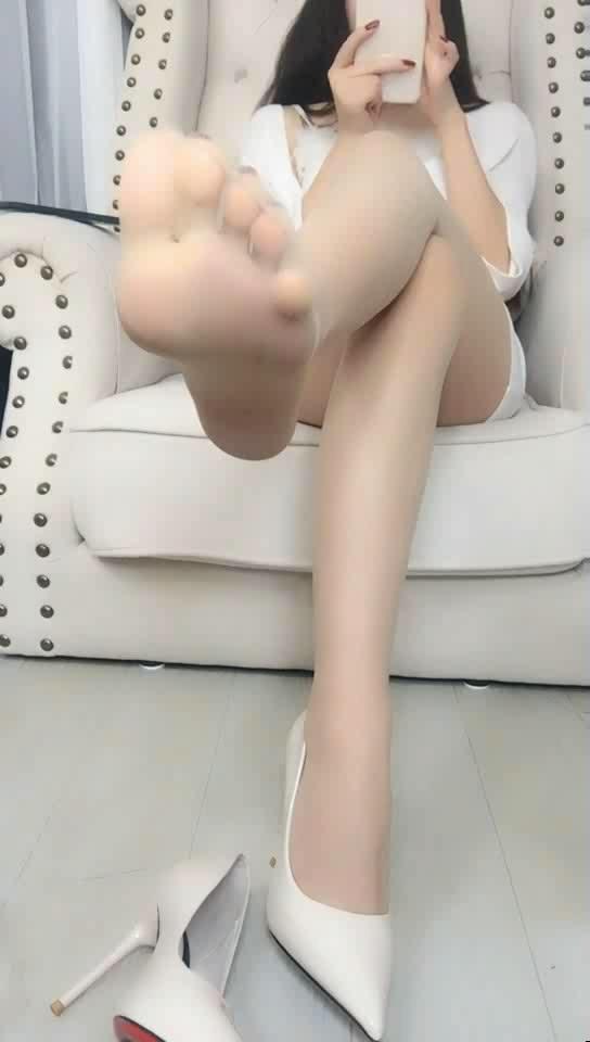 ��ֱ�� �շ���Ƶ6 �ж�